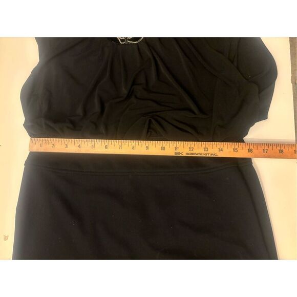 Taylor - Black Sleeveless Dress with Silver Beaded Neck Detail size 8 - Picture 11 of 12